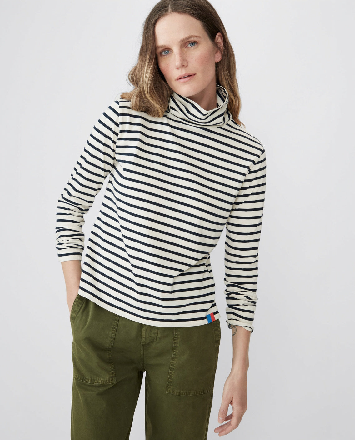 The Turtleneck - Cream/Navy