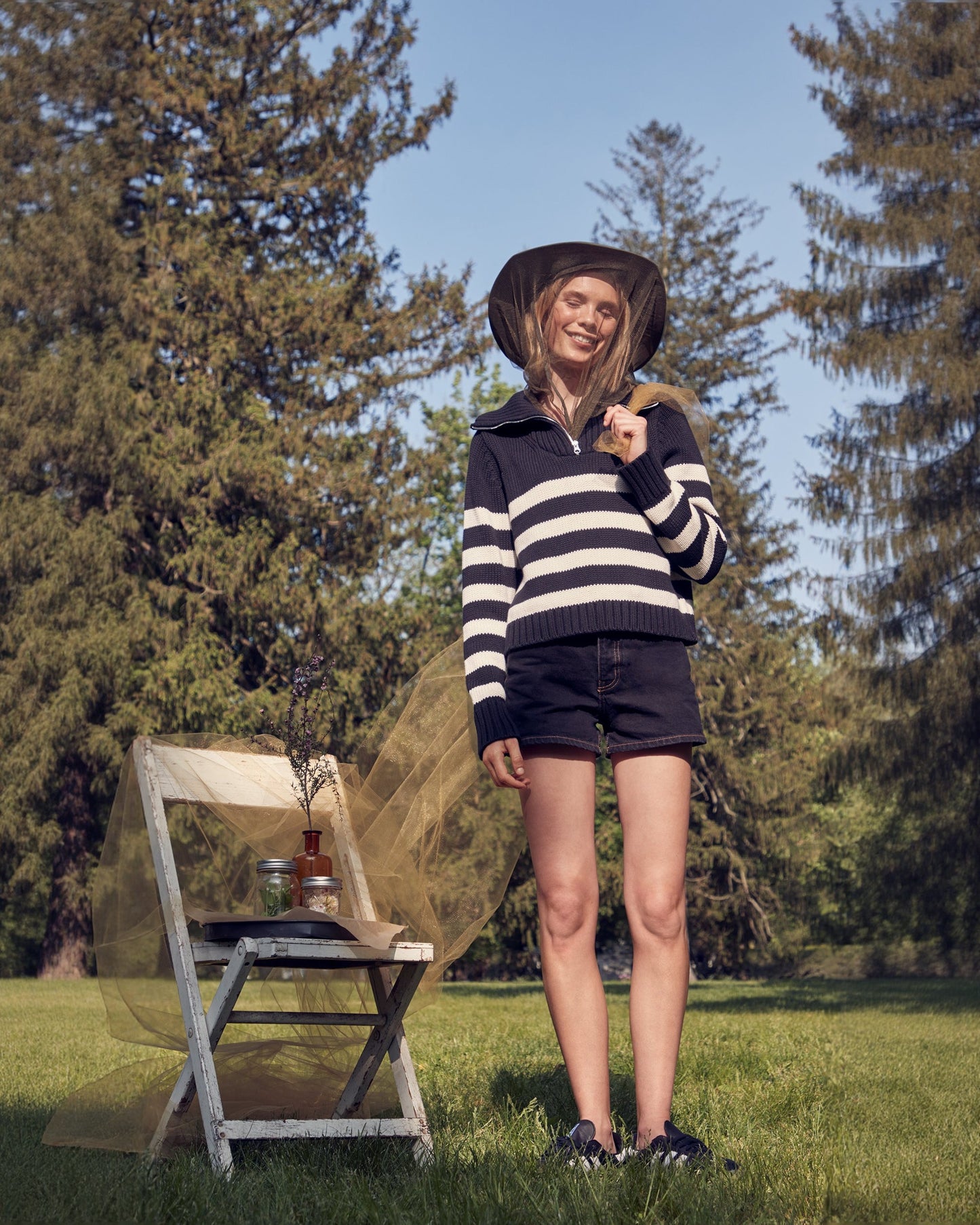 The Matey - Navy/White