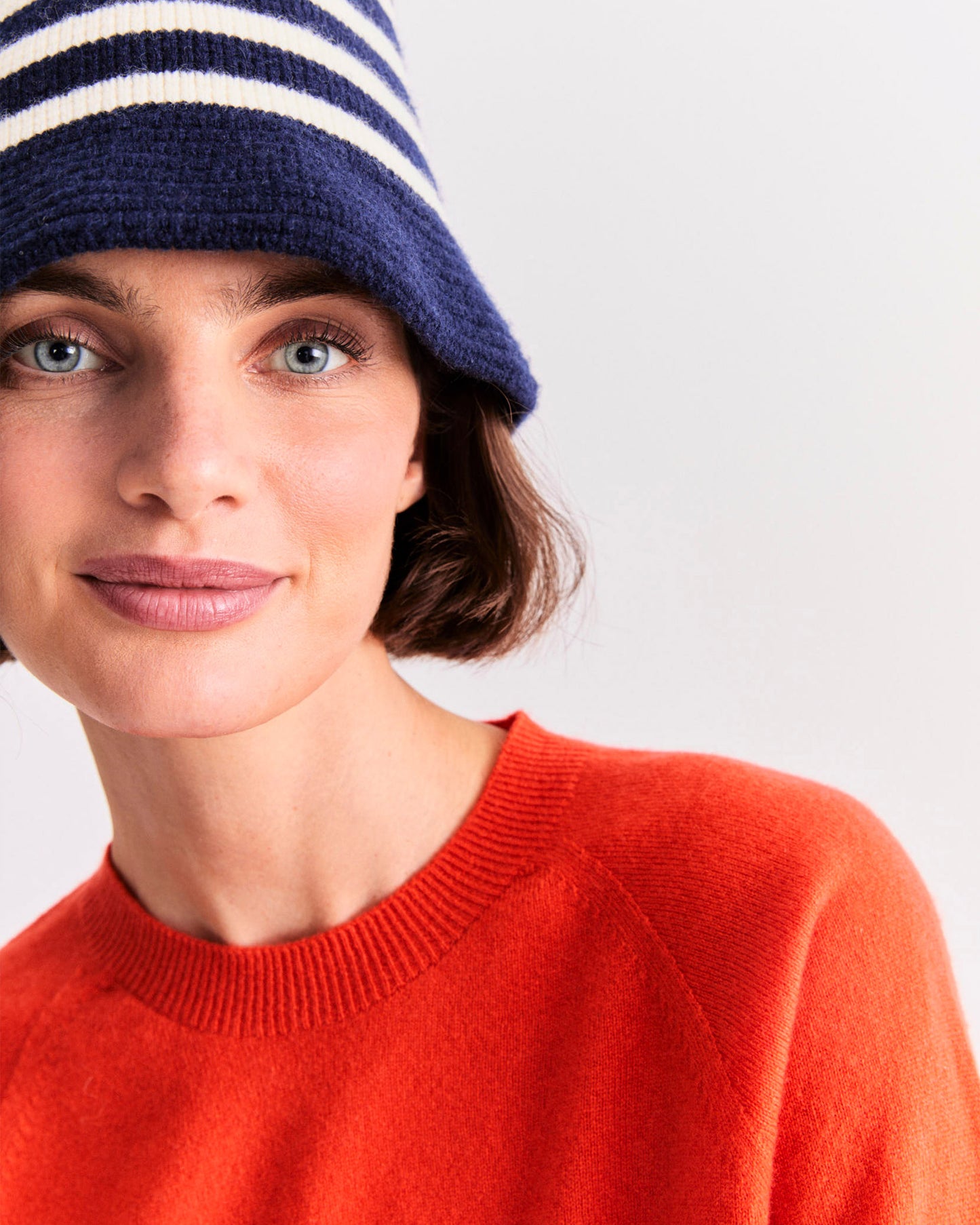 The Sydney - Poppy