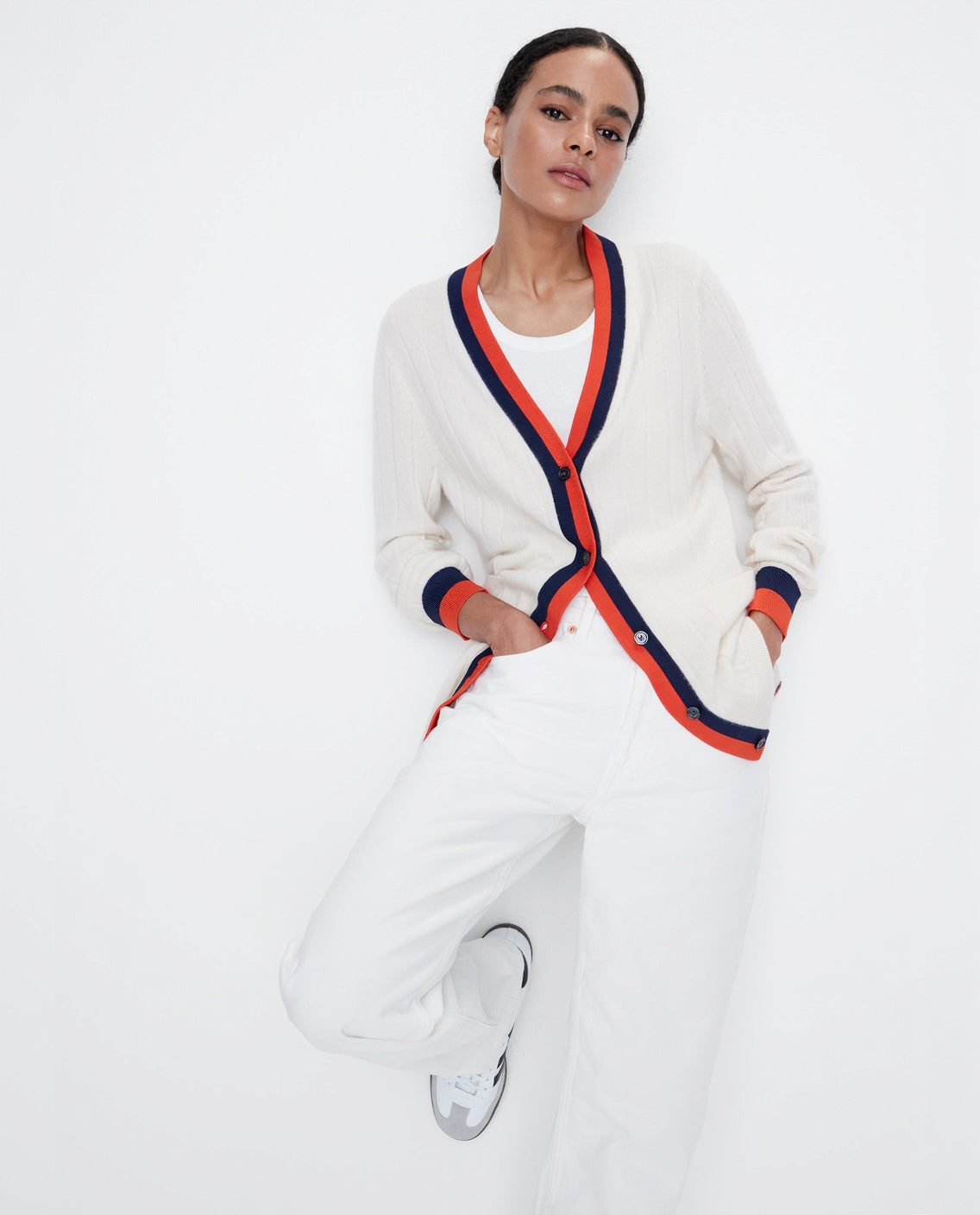 The Sinclair - Cream