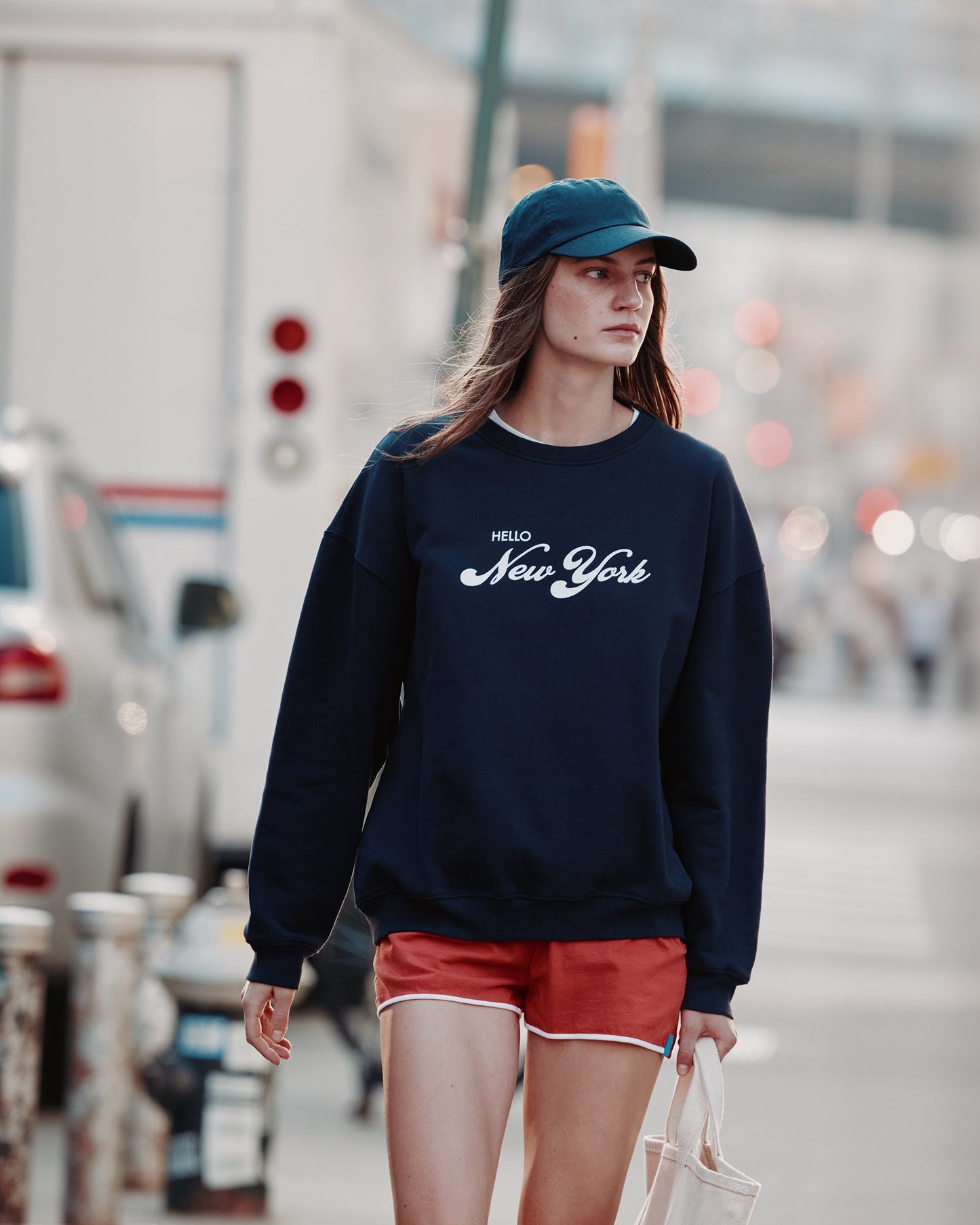 The Oversized Hello New York Sweatshirt - Navy