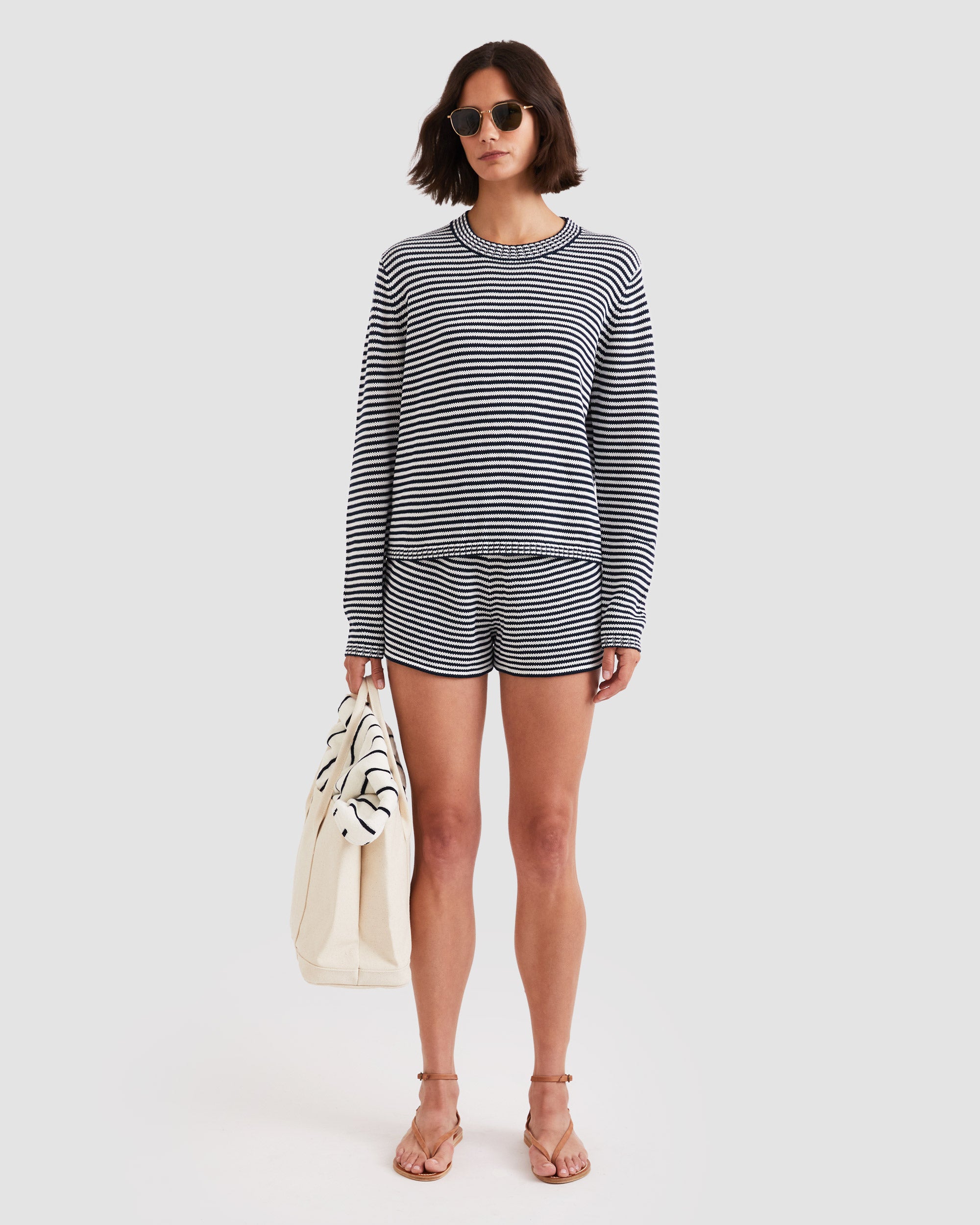 The Agnes - Navy/White