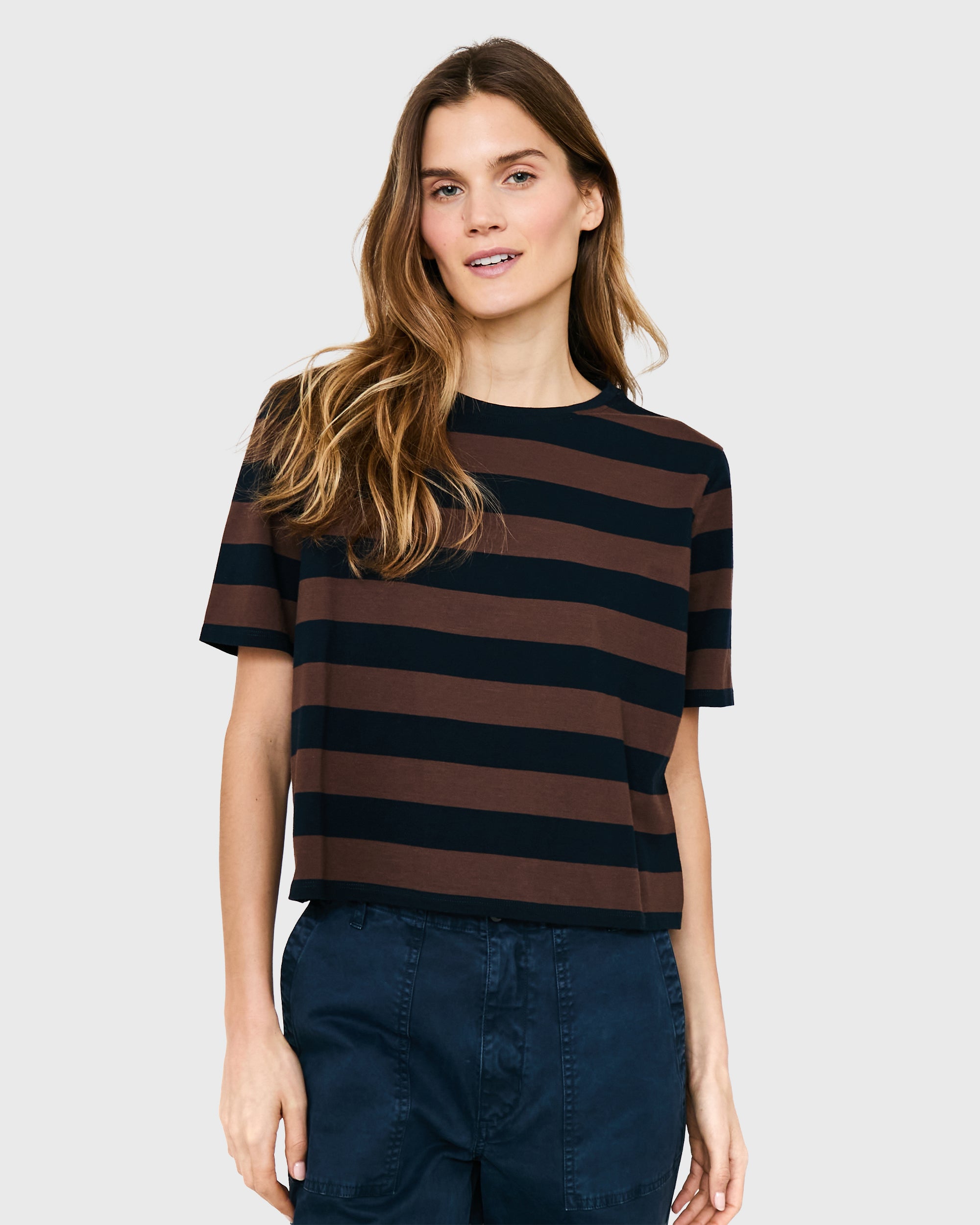 The Brentwood - Coffee/Navy