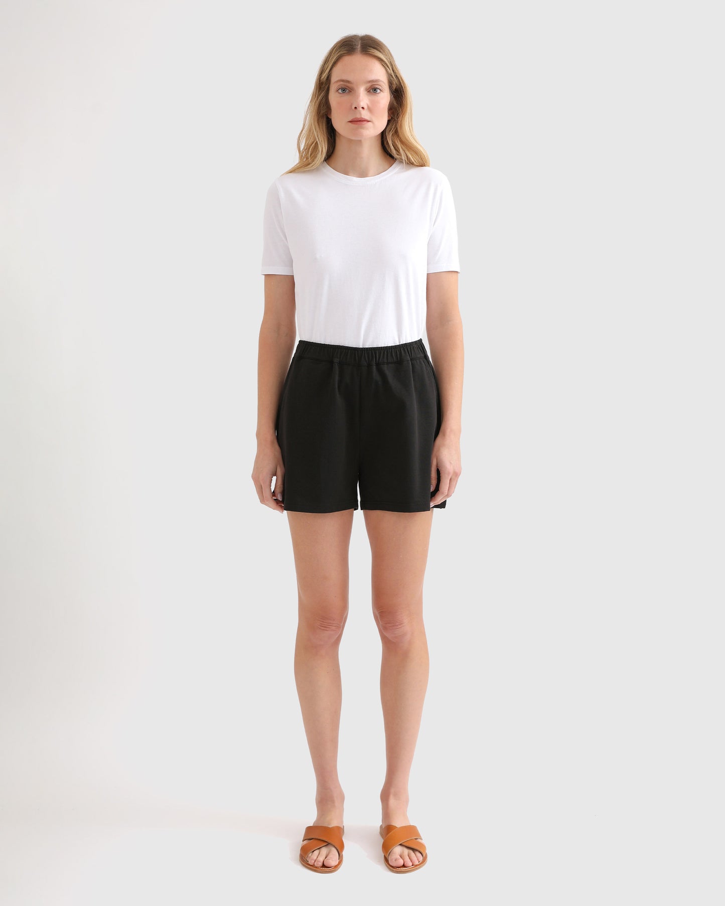 The Delia - Black