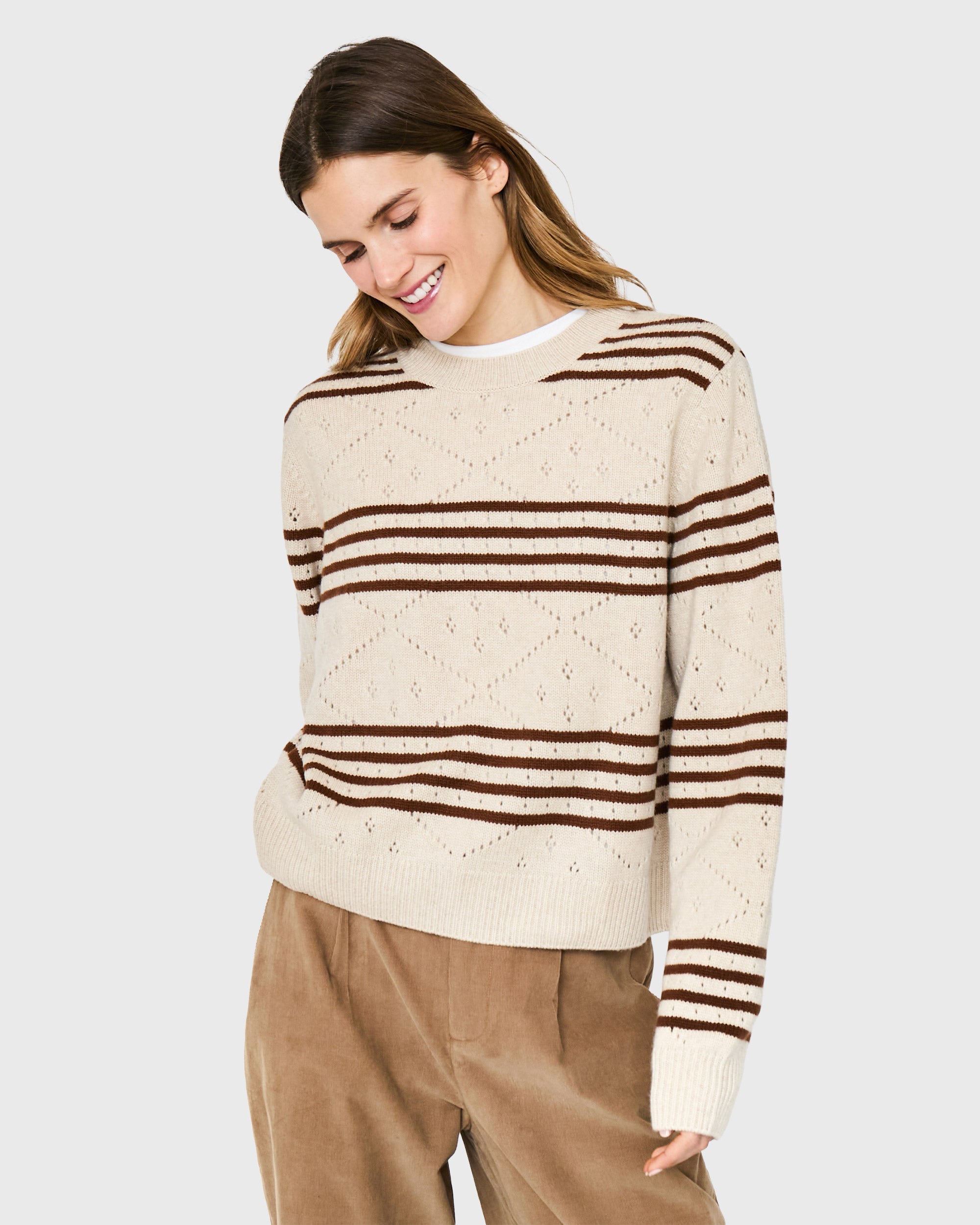 The Lake - Parchment/Vicuna