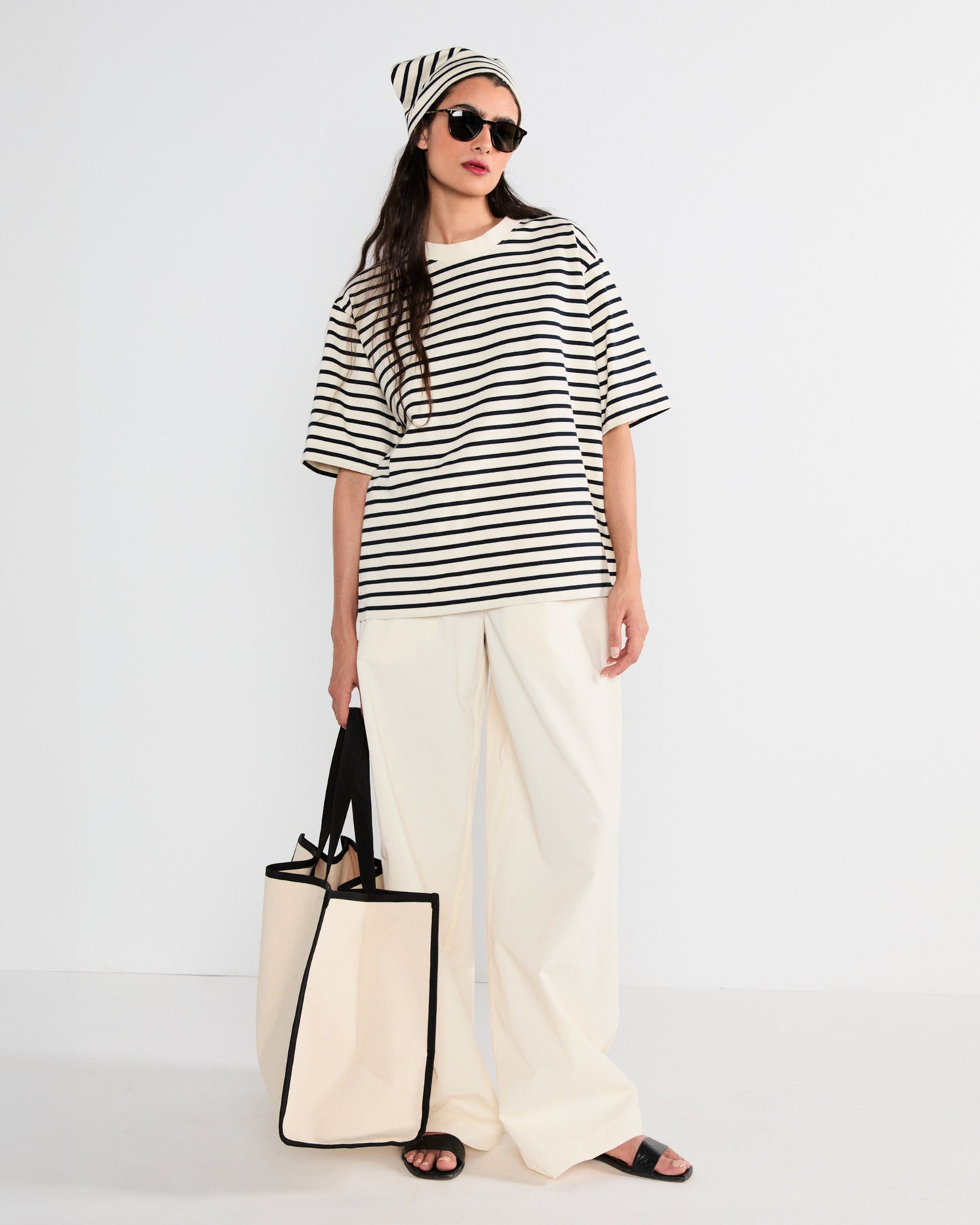 The Mercer - Cream/Navy