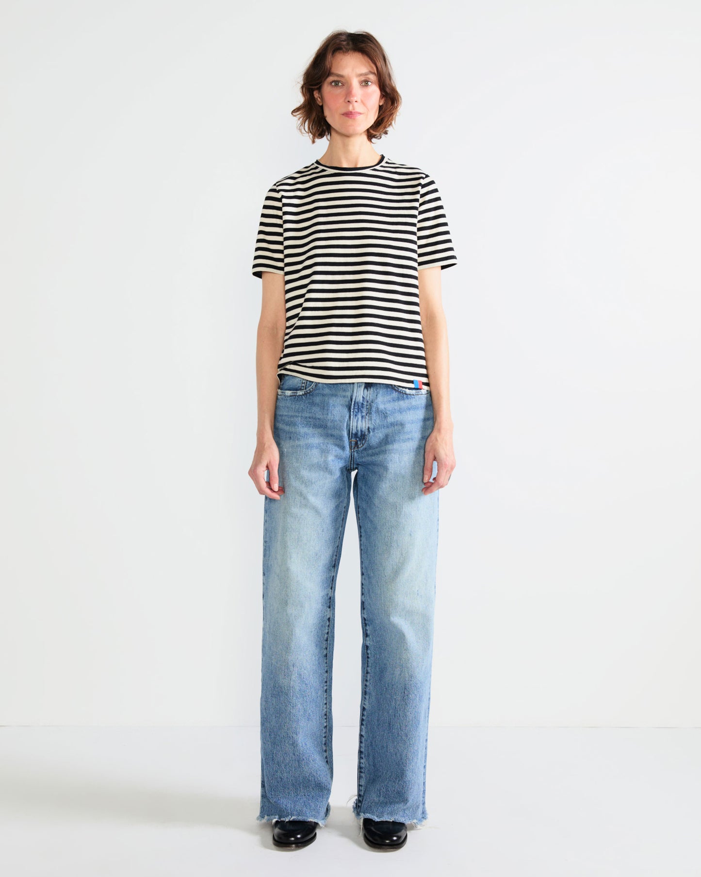 The Modern - Black/Cream