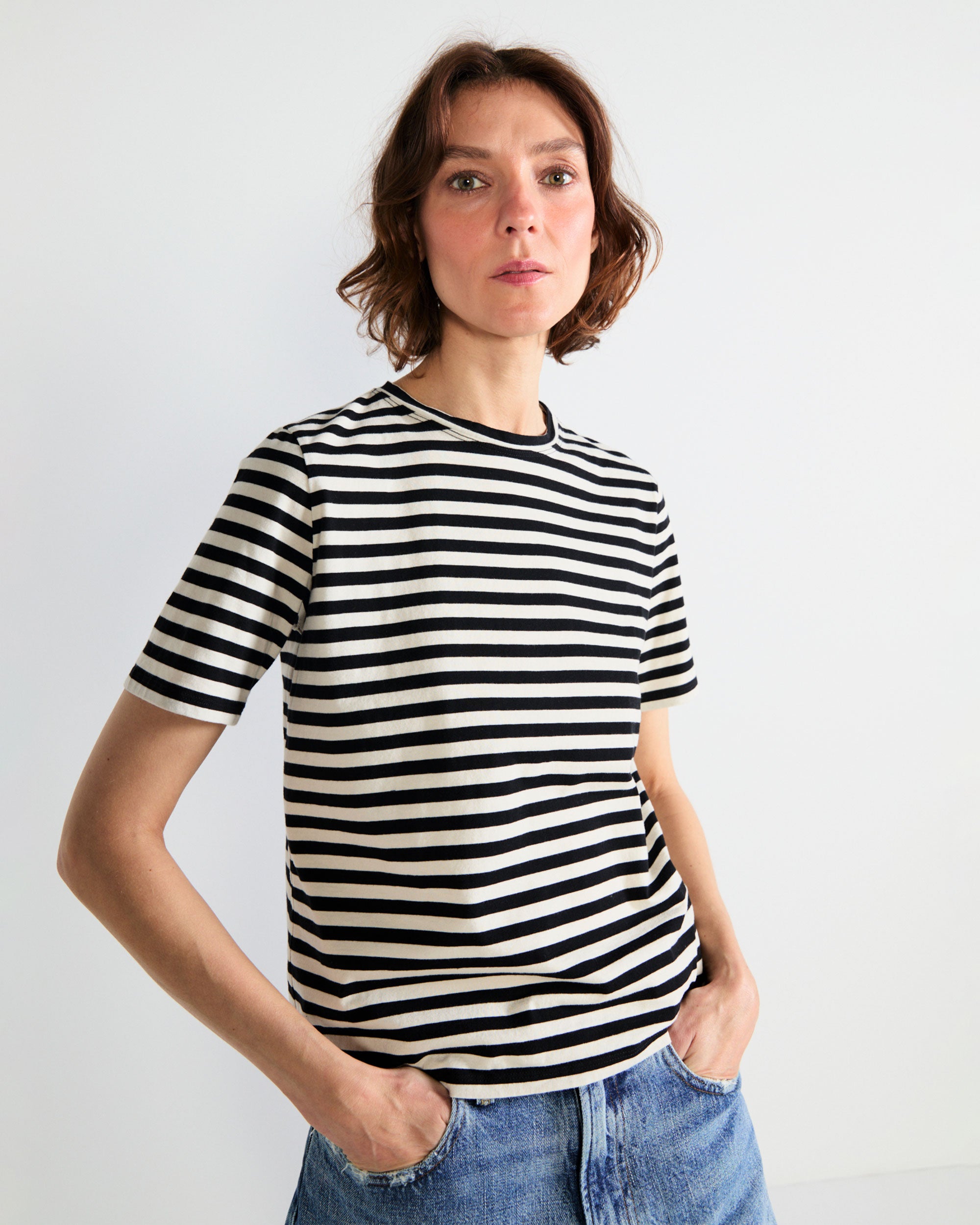 The Modern - Black/Cream