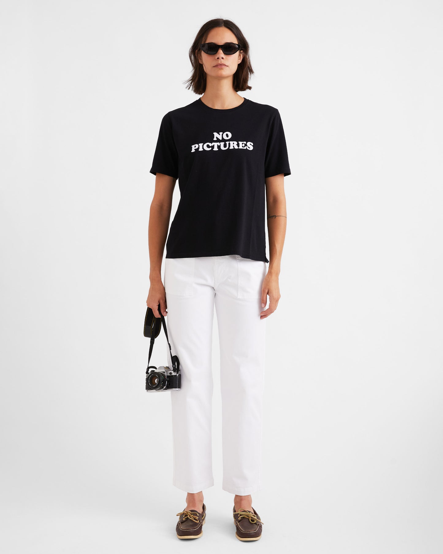 The Modern No Pictures - Black