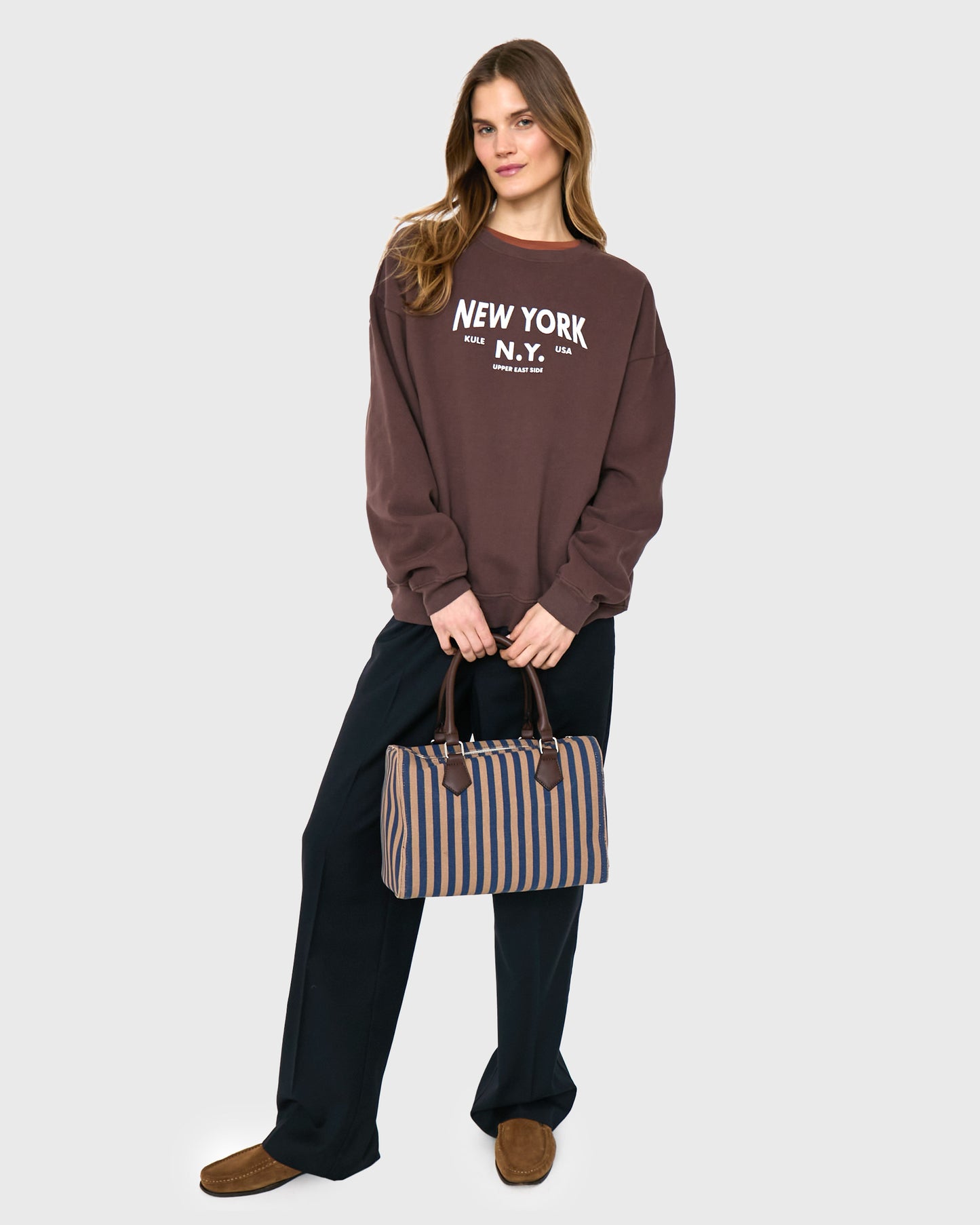 The Oversized New York NY Sweatshirt - Coffee
