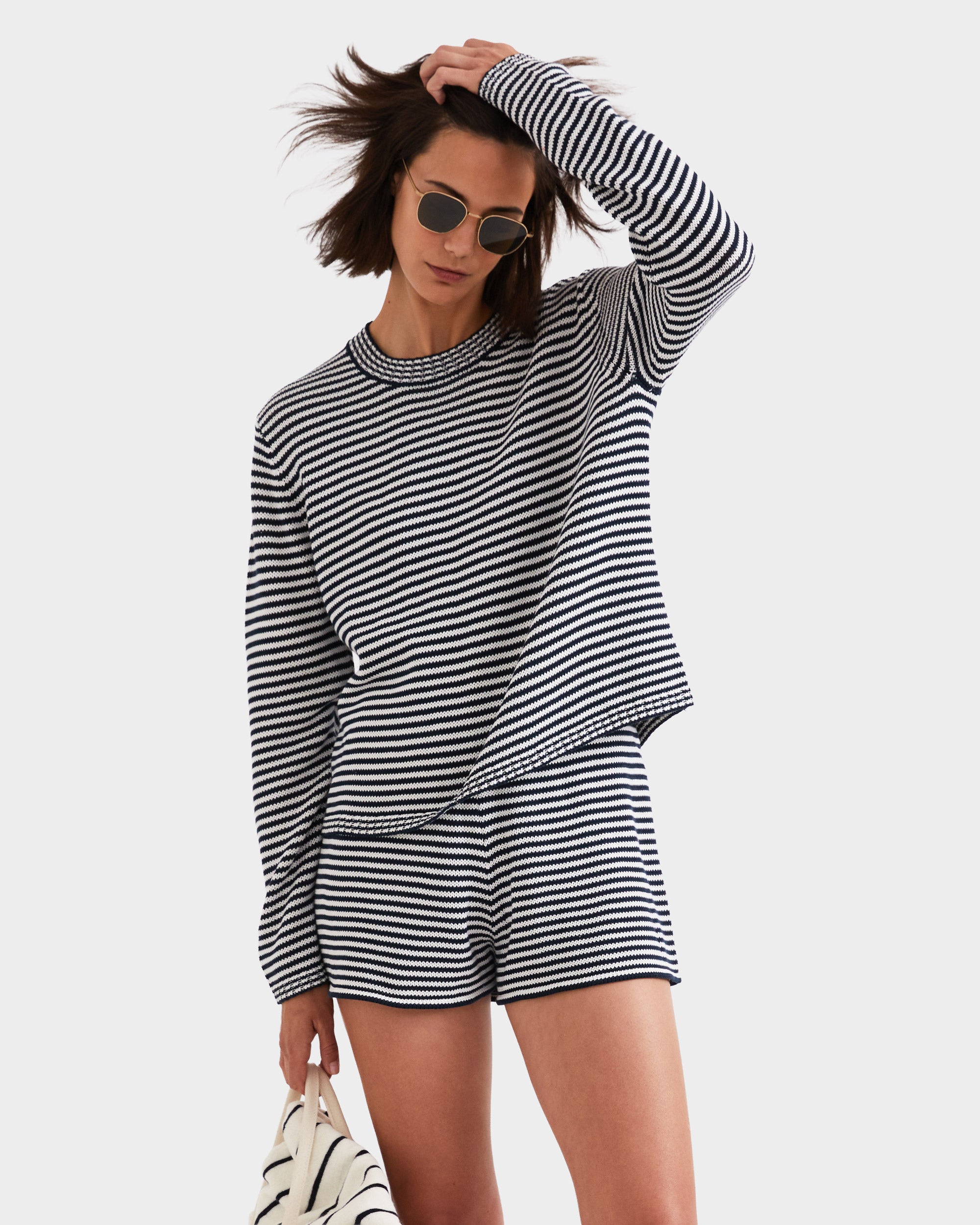 The Peyton - Navy/White