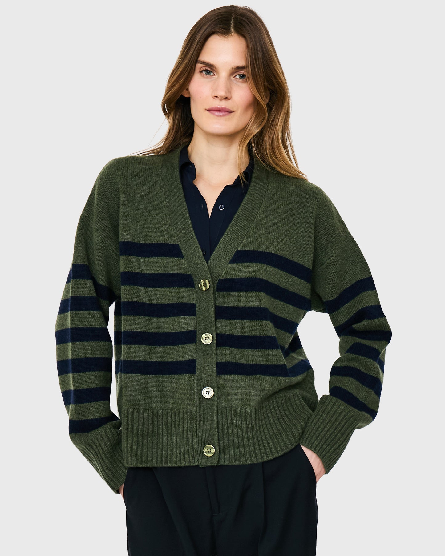 The Raffa - Olive/Navy